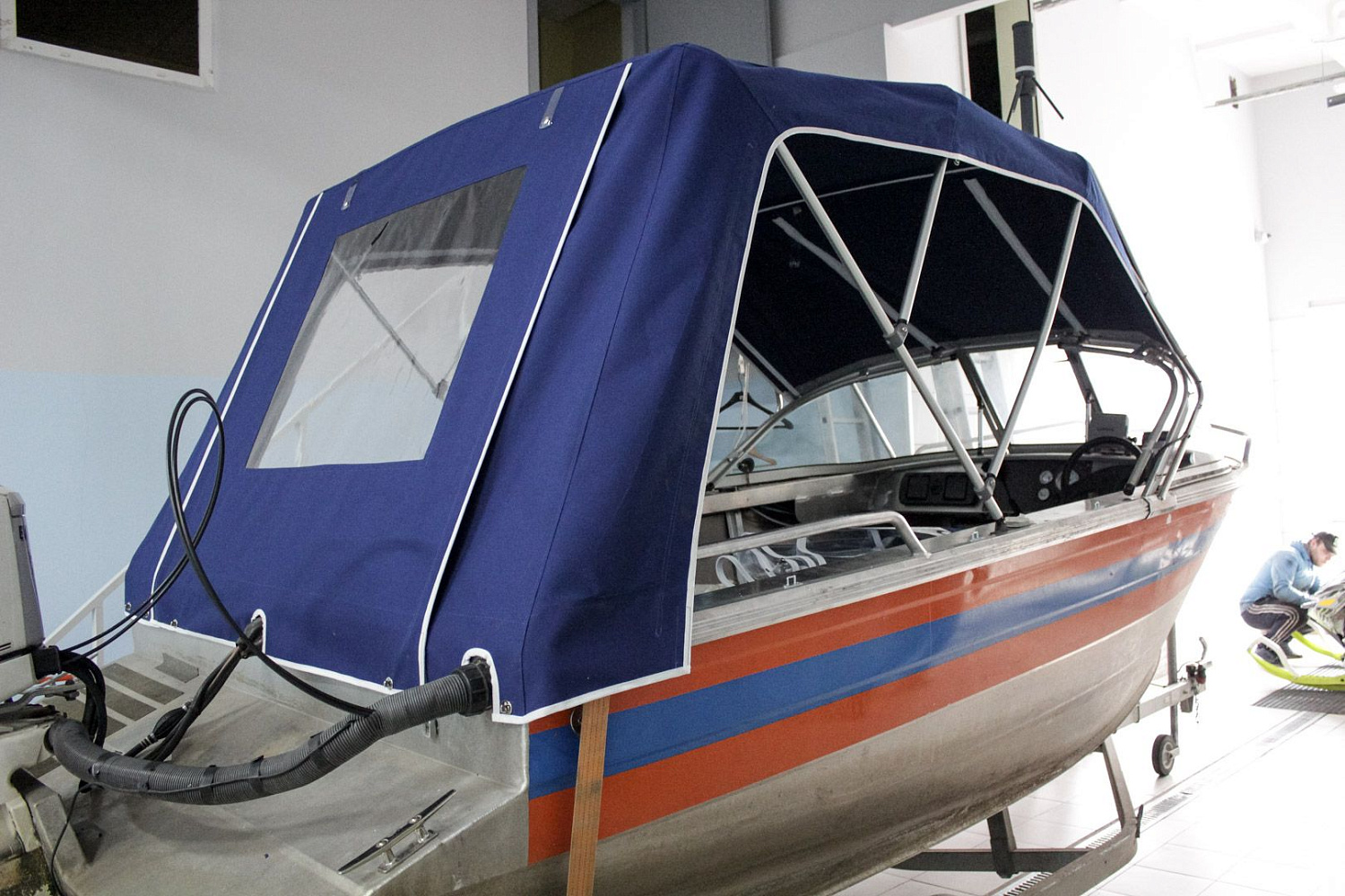 (2015) Quintrex 475 Ходовой тент